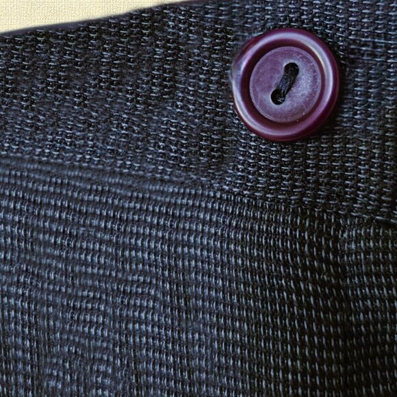 Alyn Paige Two-Piece Subdued Navy Blue Suit - 9/10 - Picture 9 of 10